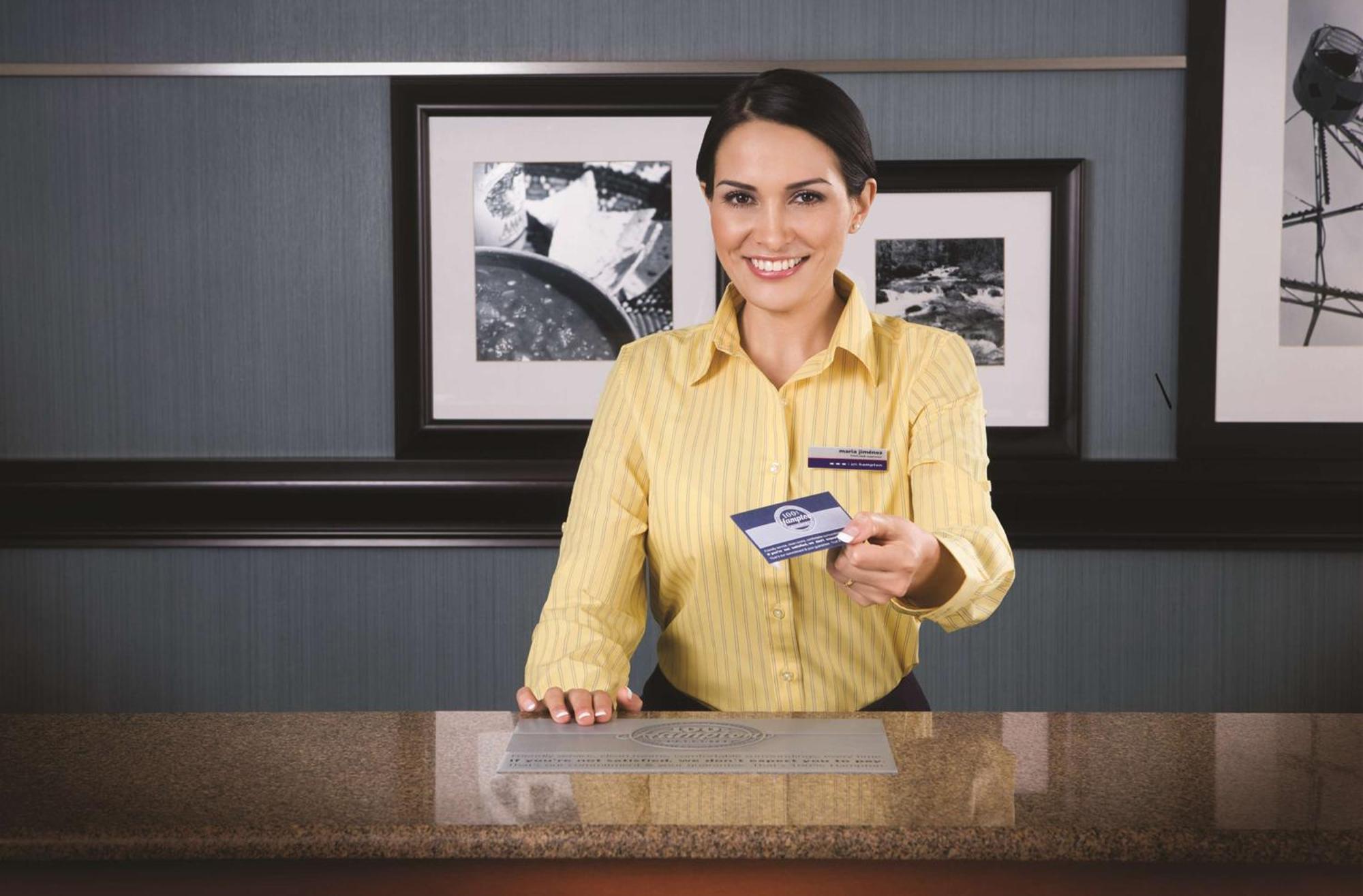 Hampton Inn San Diego Mission Valley Bagian luar foto
